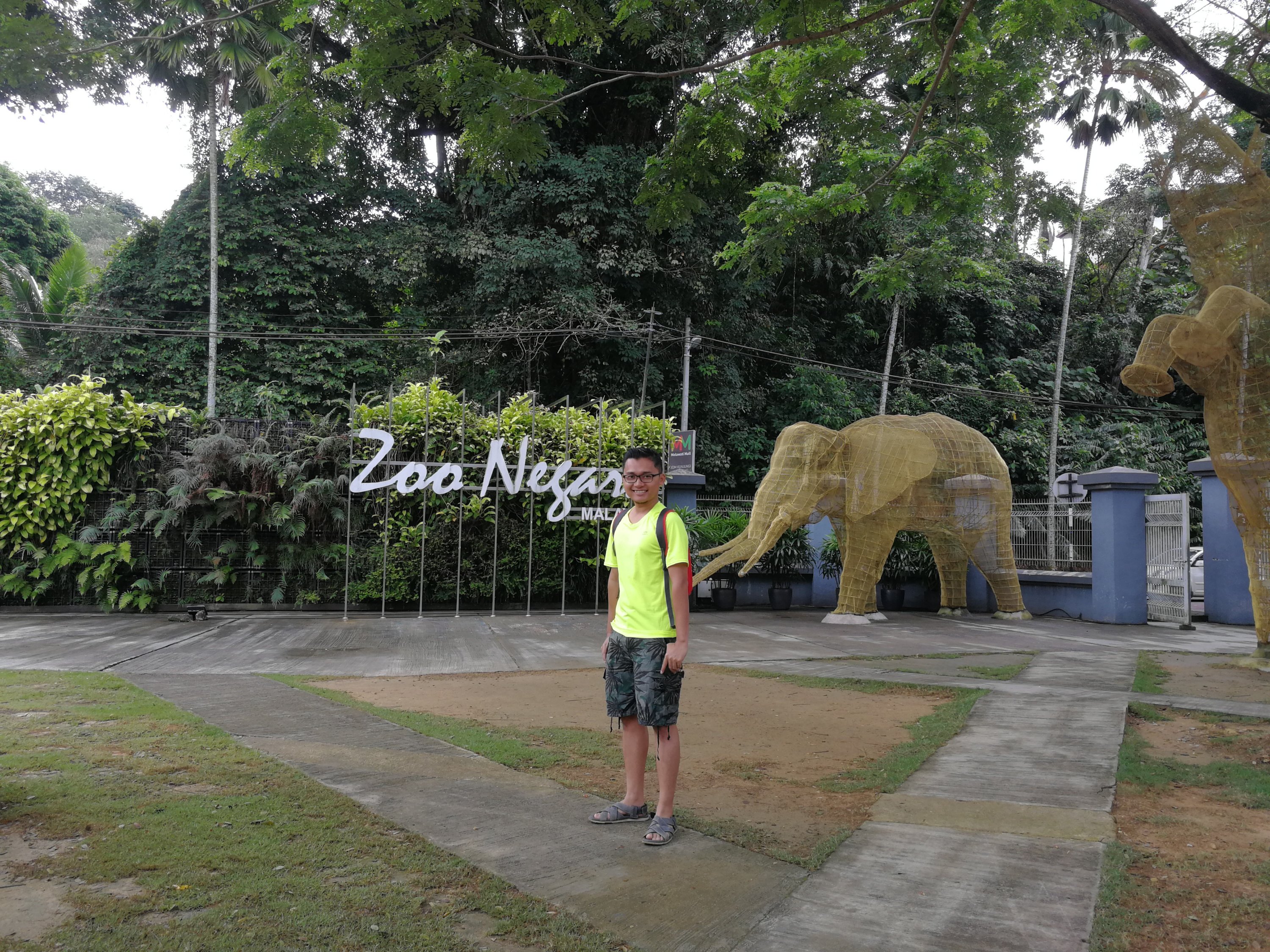 Jejalan di Zoo Negara Malaysia